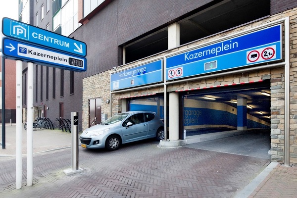 Parkhaus Kazerneplein Roermond Zentrum